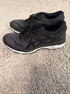 ASICS Women’s Gel Kayano 24 Athletic Shoes